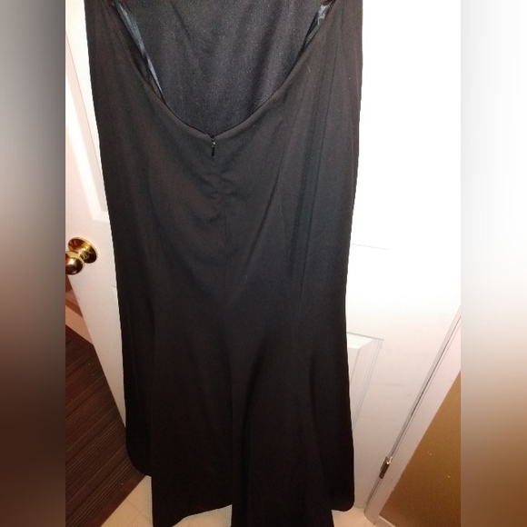 Gorgeous event gown (graduation etc) - Picture 5 of 11